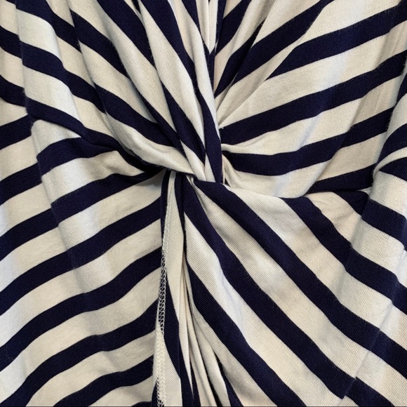 Soma Asymmetrical Twist Front Striped Tunic Top NWT Medium - Picture 8 of 8